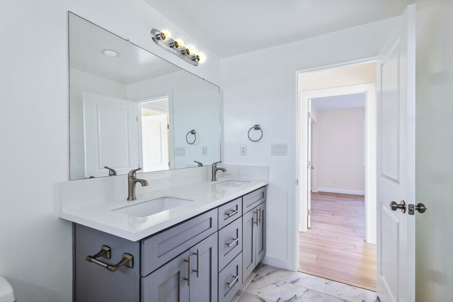 More Photos Of 1772 Rio Grande Rd, Bullhead City Multifamily For Sale