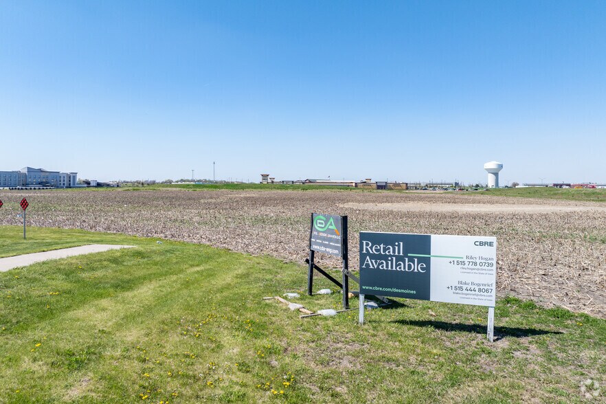 More Photos Of Hubbell Ave And Bass Pro Dr, Altoona General Retail For Lease