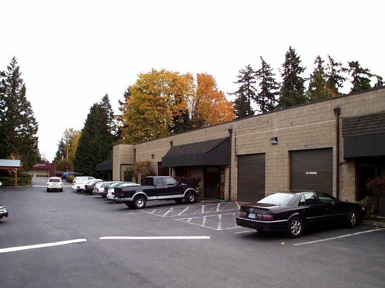 More Photos Of 1721 132nd Ave NE, Bellevue Manufacturing For Lease