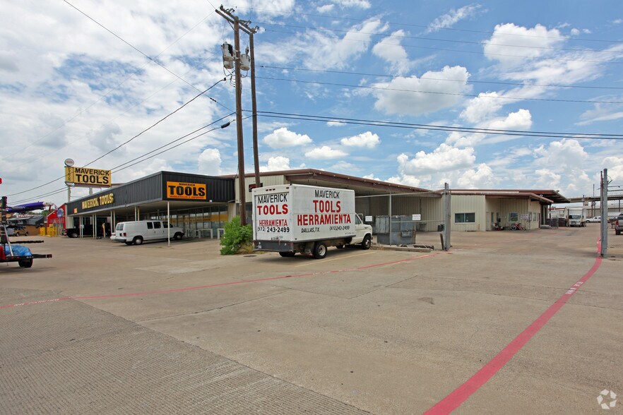 More Photos Of 10220 Harry Hines Blvd, Dallas General Retail For Sale
