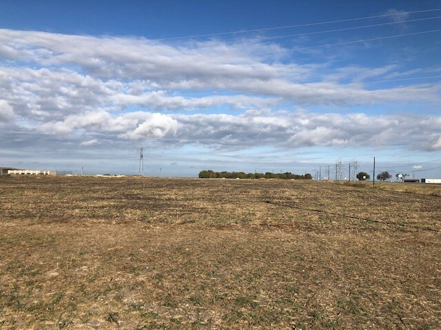 More Photos Of Chandler Rd @ FM 1660, Hutto Land For Sale