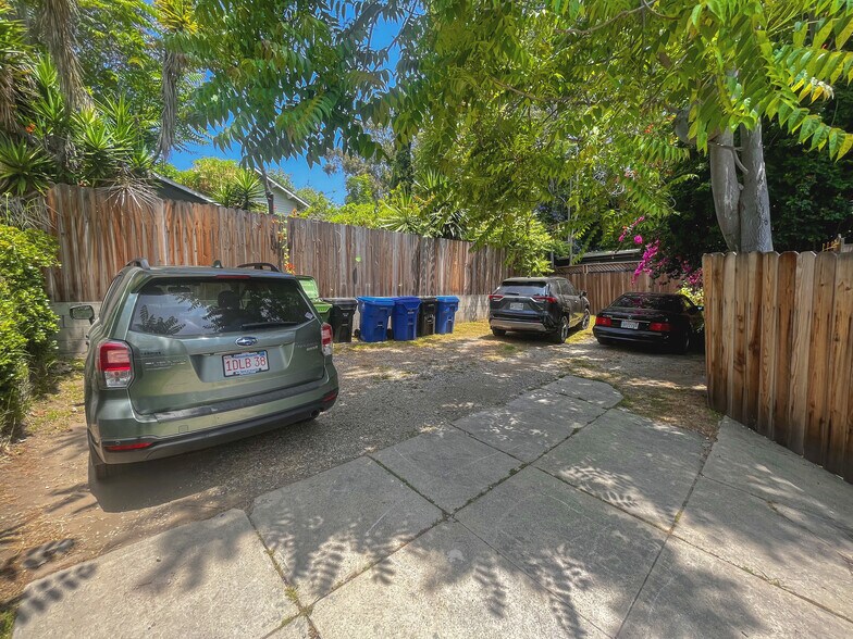 More Photos Of 1859-1861 1/2 Echo Park Ave, Los Angeles Apartments For Sale