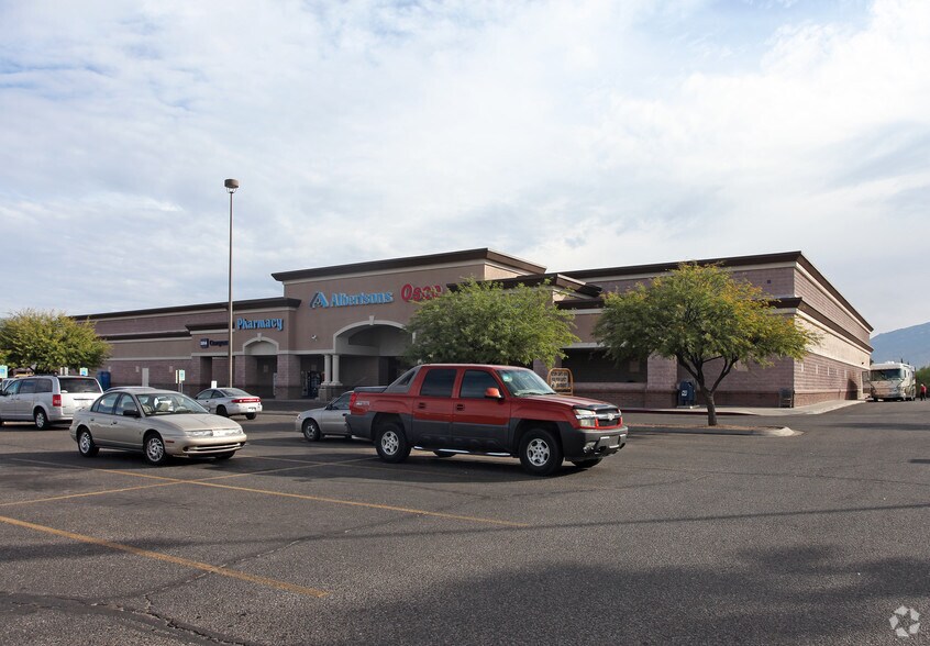 More Photos Of 9595 E Broadway Blvd, Tucson Supermarket For Sale