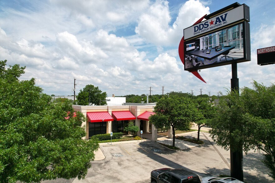 More Photos Of 12223 San Pedro Ave, San Antonio General Retail For Sale