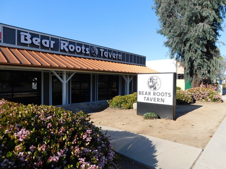 More Photos Of 200 W El Norte Pky, Escondido Unknown For Lease