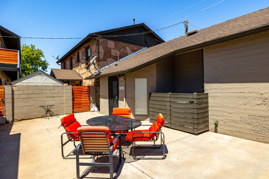 More Photos Of 116 S 1st St, Williams Office For Sale