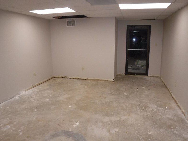 More Photos Of 4770 Cromwell Ave, Memphis Medical For Lease