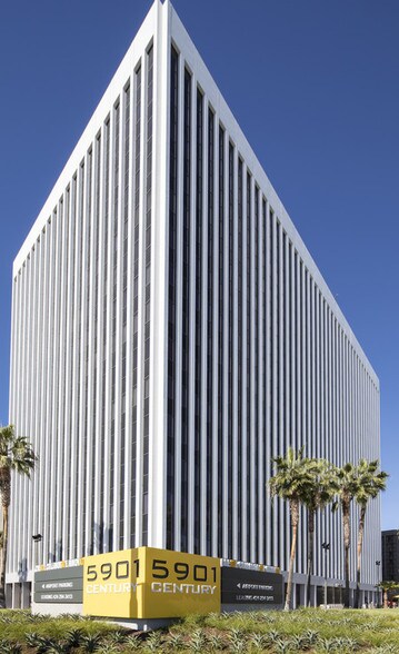 More Photos Of 5901 W Century Blvd, Los Angeles Coworking Space