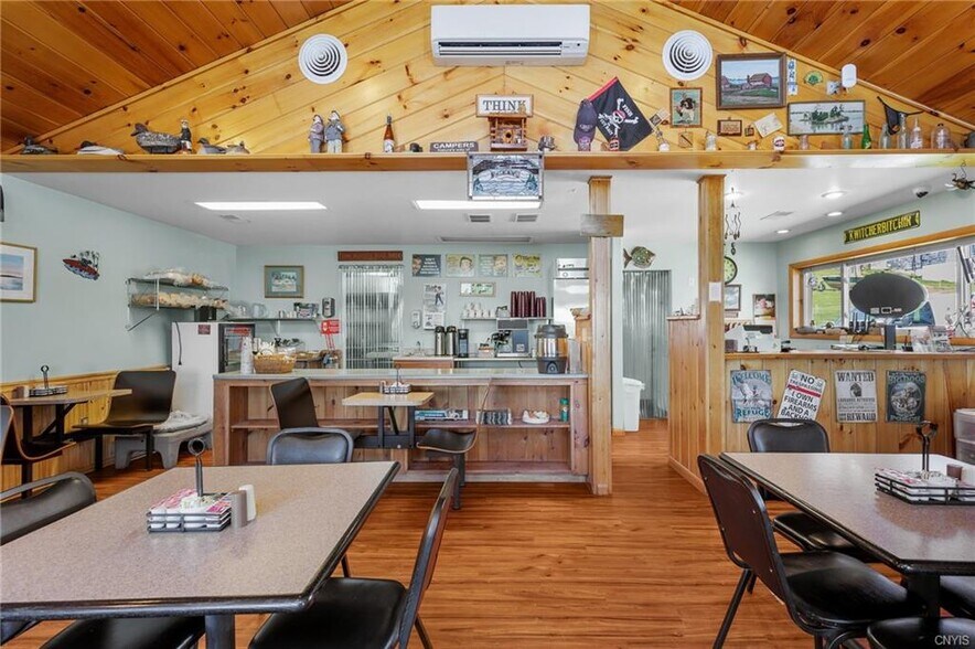 More Photos Of 2468 County Route 6, Hammond Hotel For Sale