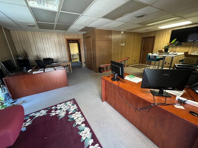 More Photos Of 7643 Highway 178, Olive Branch Office For Sale