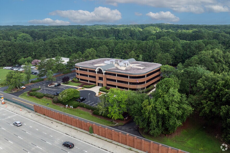 More Photos Of 2828 Croasdaile Dr, Durham Office For Sale