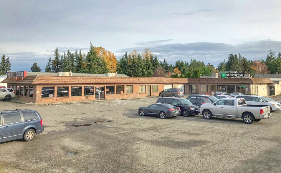 More Photos Of 15011 Meridian E, Puyallup Freestanding For Lease