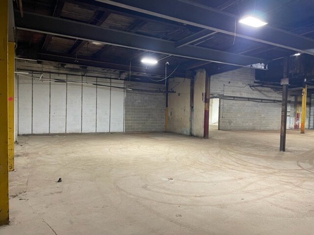 More Photos Of 600 S Brandywine Ave, Downingtown Manufacturing For Lease