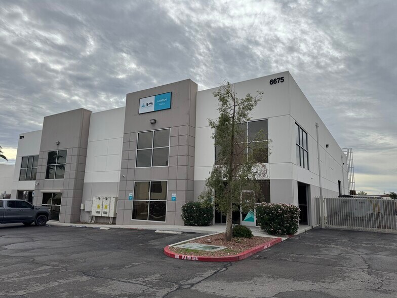 More Photos Of 6675 Schuster St, Las Vegas Warehouse For Lease