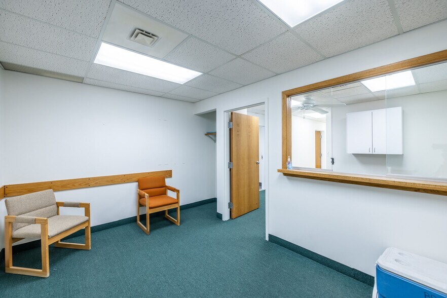 More Photos Of 80 West Ave, Brockport Medical For Lease