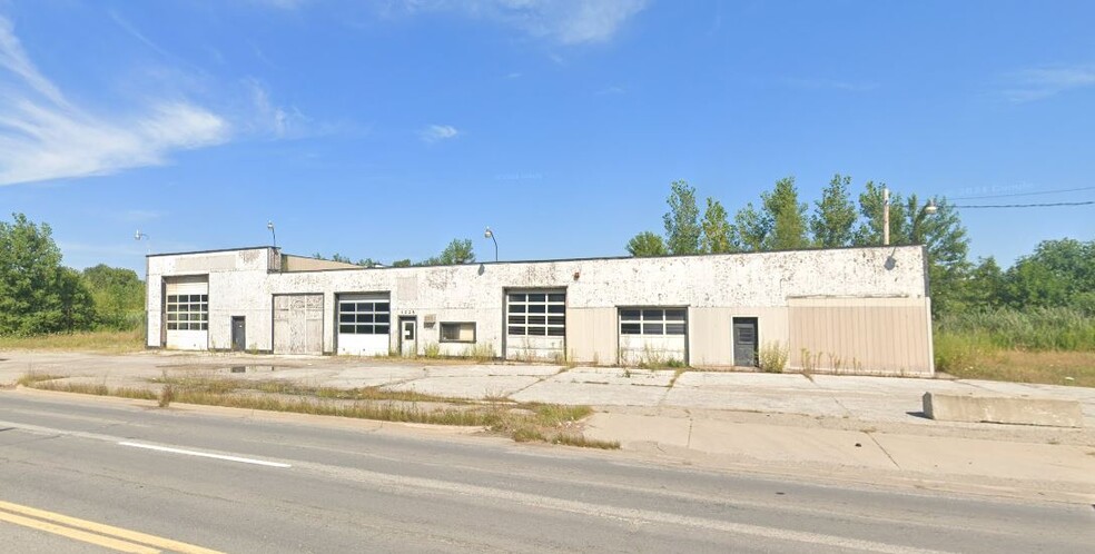 Primary Photo Of 1225 N Washington Ave, Saginaw Land For Sale