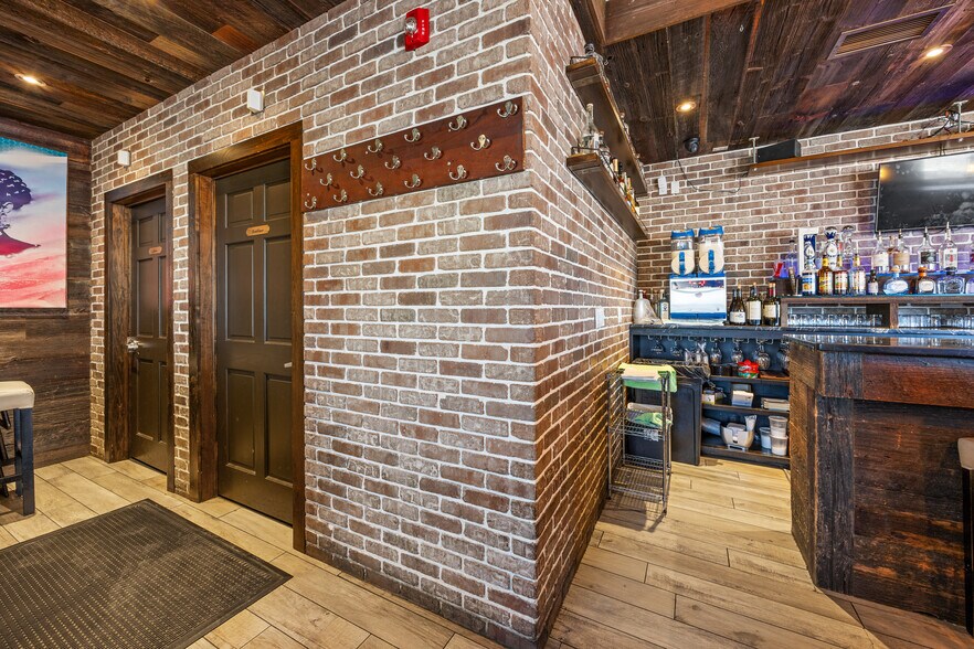 More Photos Of 348 Black Rock Tpke, Fairfield Restaurant For Sale