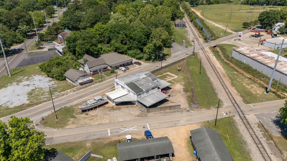 More Photos Of 306 Upper Kingston Rd, Prattville Industrial For Sale