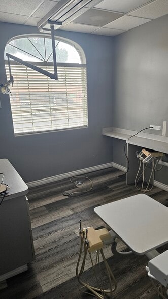 More Photos Of 3505 E Harmon Ave, Las Vegas Medical For Lease