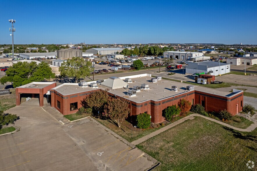 Primary Photo Of 401 W Jasper Dr, Killeen Medical For Sale