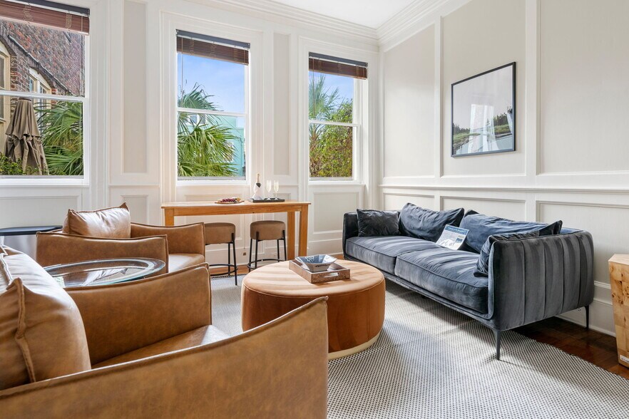 More Photos Of 21 Broad St, Charleston Storefront Retail Residential For Sale