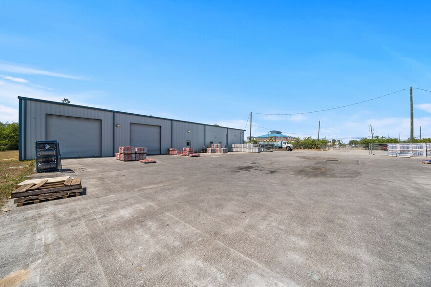 More Photos Of 900 E Baldwin Rd, Panama City Industrial For Sale