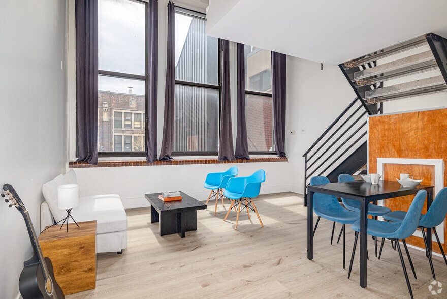 More Photos Of 220 S 47th St, Philadelphia Apartments For Lease