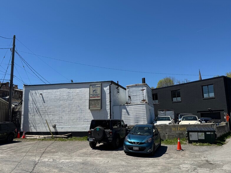 More Photos Of 9 Maitland St, Port Hope Industrial For Sale