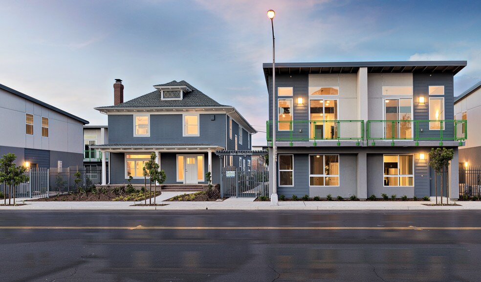 1636 Broadway St, Fresno, CA 93721 Apartments For Sale