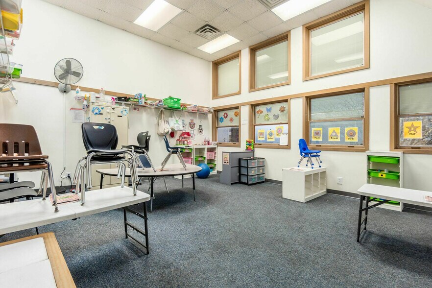 More Photos Of , Columbus Office For Sale