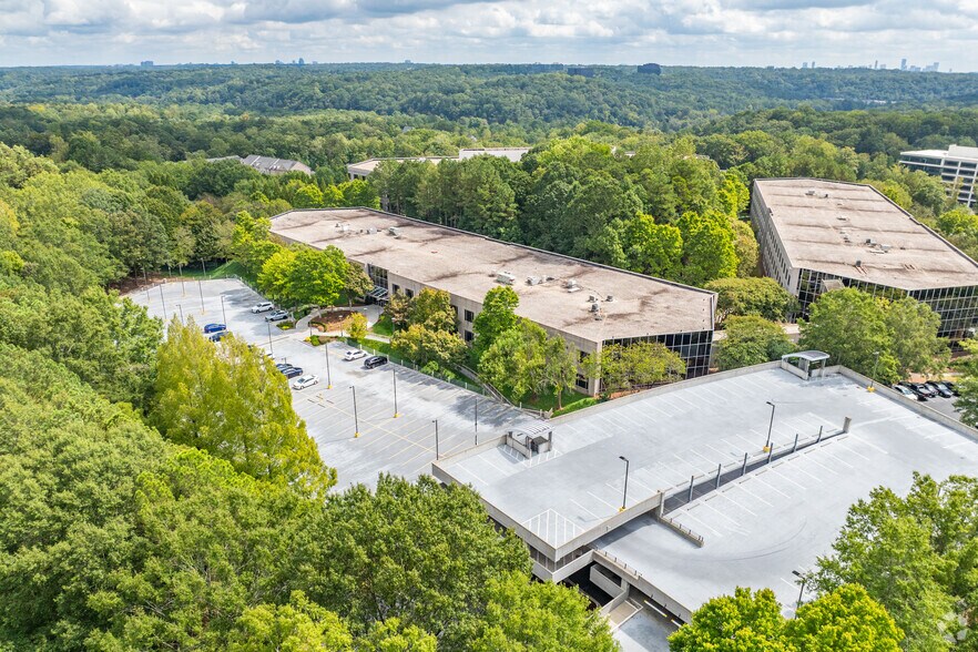 More Photos Of 4100 Wildwood Pky, Atlanta Unknown For Lease