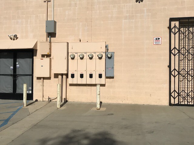 More Photos Of 1845-1857 Huntington Dr, Duarte Restaurant For Lease