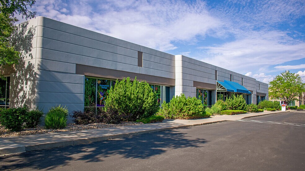 More Photos Of 12365 Huron St, Westminster Flex For Lease