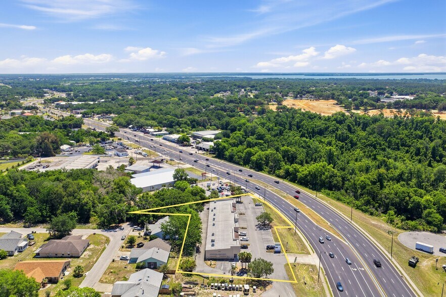 More Photos Of 1450 E North Blvd, Leesburg General Retail For Lease