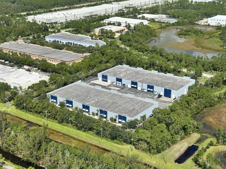 More Photos Of 14924 Corporate Rd S, Jupiter Manufacturing For Lease