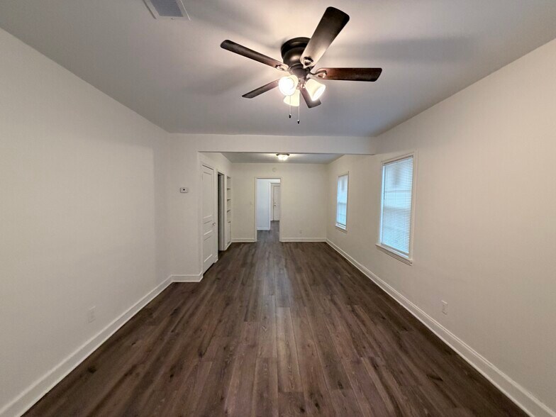 More Photos Of 3612 Park Ave, Memphis General Retail For Sale