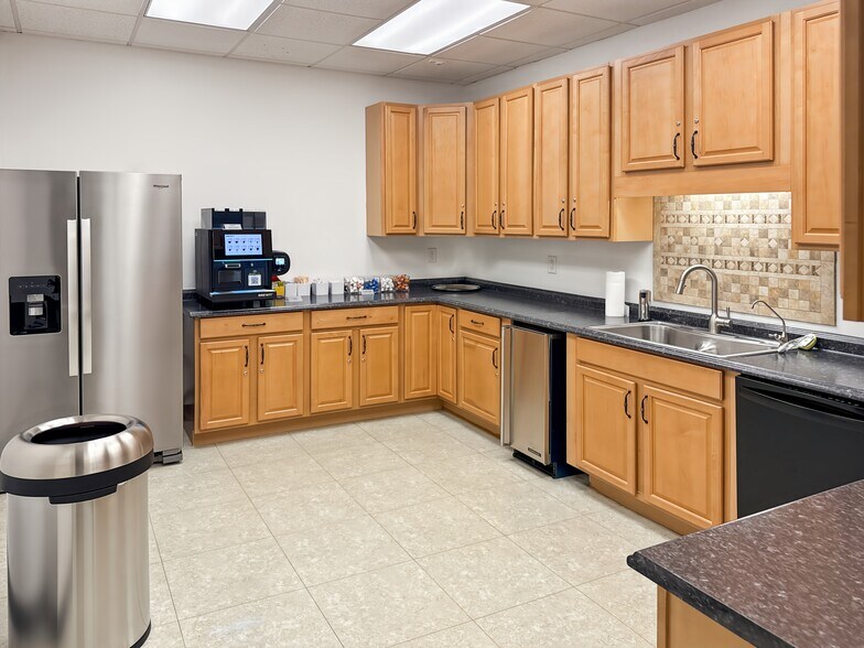 More Photos Of 301 N Elm St, Greensboro Coworking Space