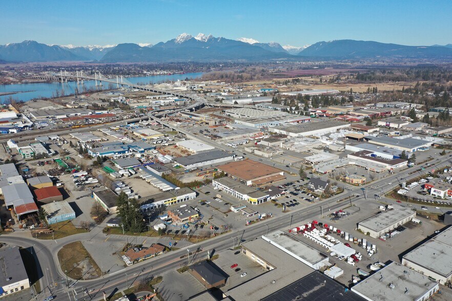 More Photos Of 19889 96th Ave, Langley Warehouse For Lease