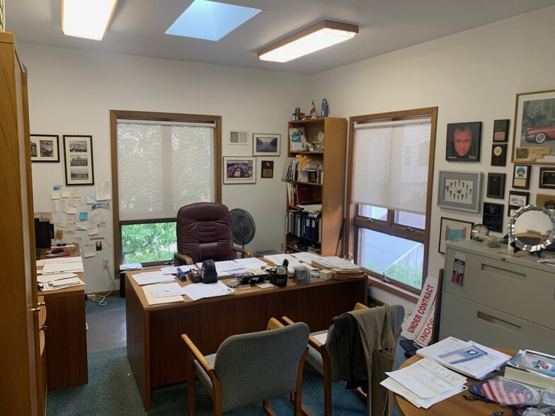 More Photos Of 35 Brant Ave, Clark Office For Sale