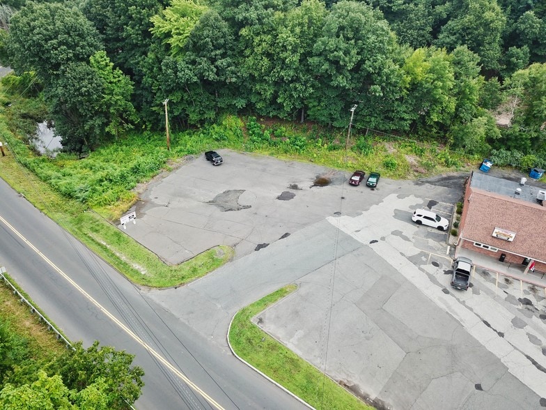 More Photos Of 420 Union St, Westfield Land For Lease