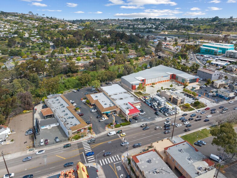 More Photos Of 2710 Garnet Ave, San Diego Unknown For Lease