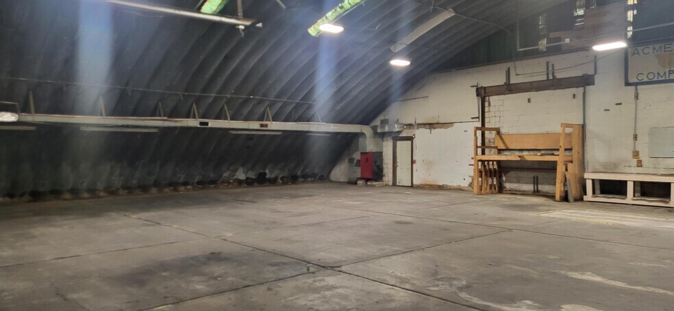 More Photos Of 101 Terence Dr, Pleasant Hills Industrial For Lease