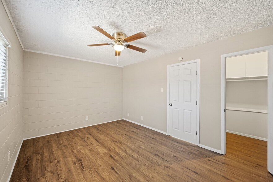 More Photos Of 17 W 31st St, San Angelo Apartments For Sale