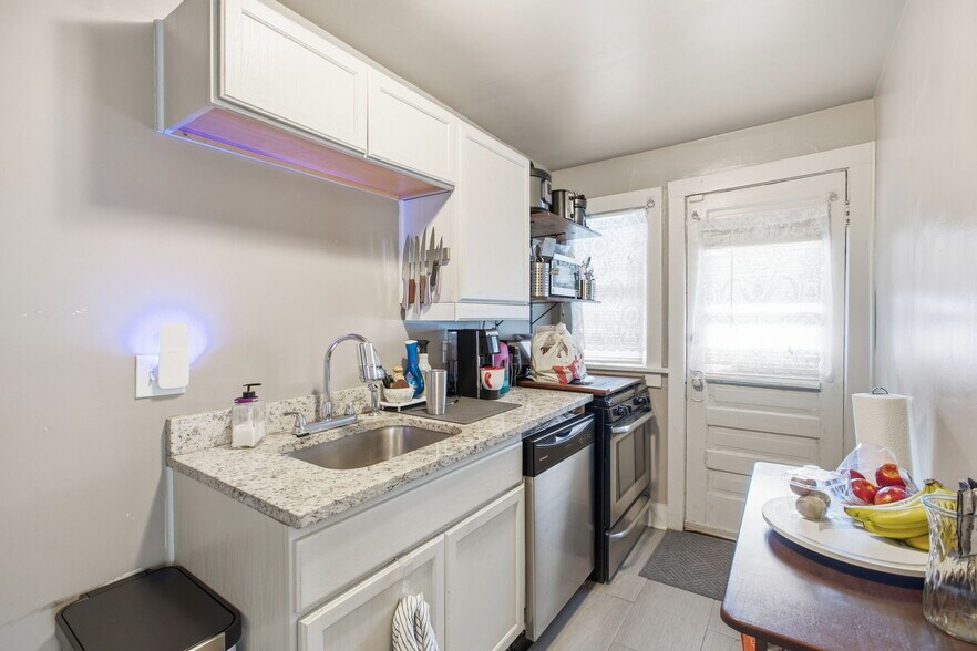 More Photos Of 4340-4342 Holly St, Kansas City Multifamily For Sale