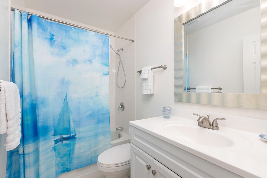 More Photos Of 3455 Del Rey St, San Diego Apartments For Sale