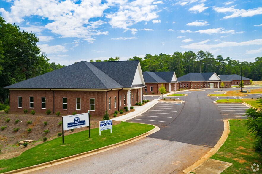 More Photos Of 2053 Experiment Station Rd, Watkinsville Medical For Lease