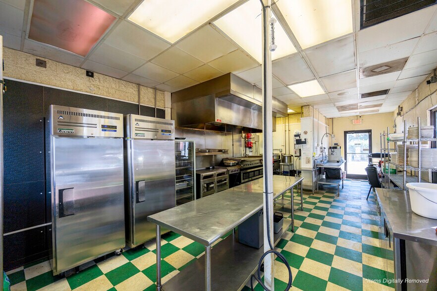 More Photos Of 517 West St, Pittsboro Freestanding For Sale