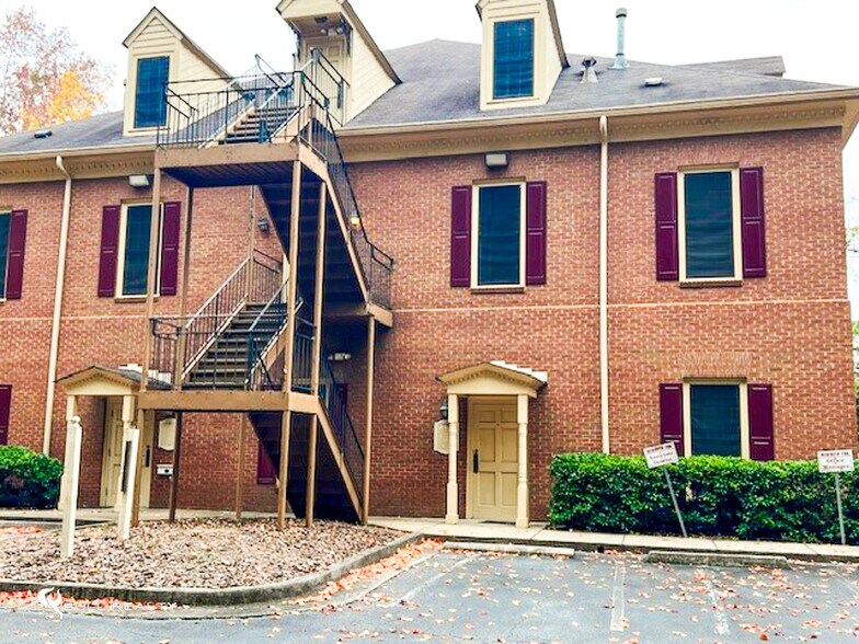 More Photos Of 900 N Hairston Rd, Stone Mountain Office For Sale
