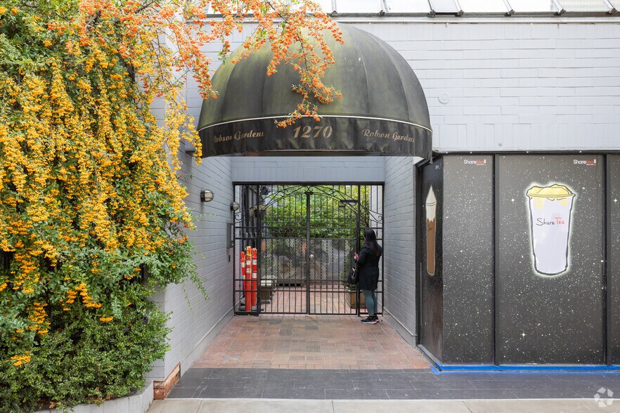 More Photos Of 1274-1296 Robson St, Vancouver Storefront Retail Office For Sale