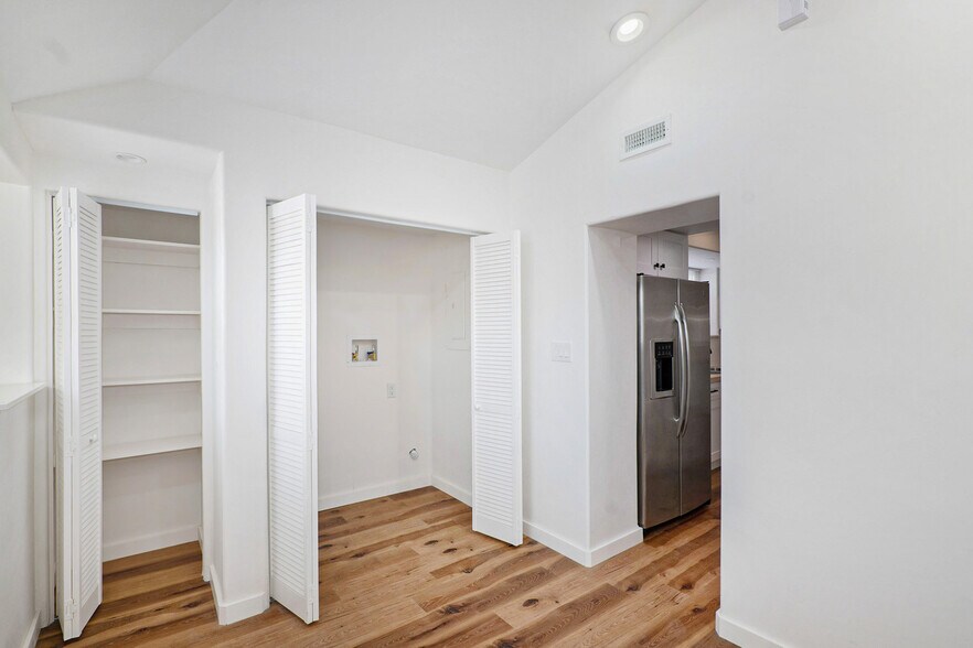 More Photos Of 525 W 7th St, Pueblo Warehouse For Sale